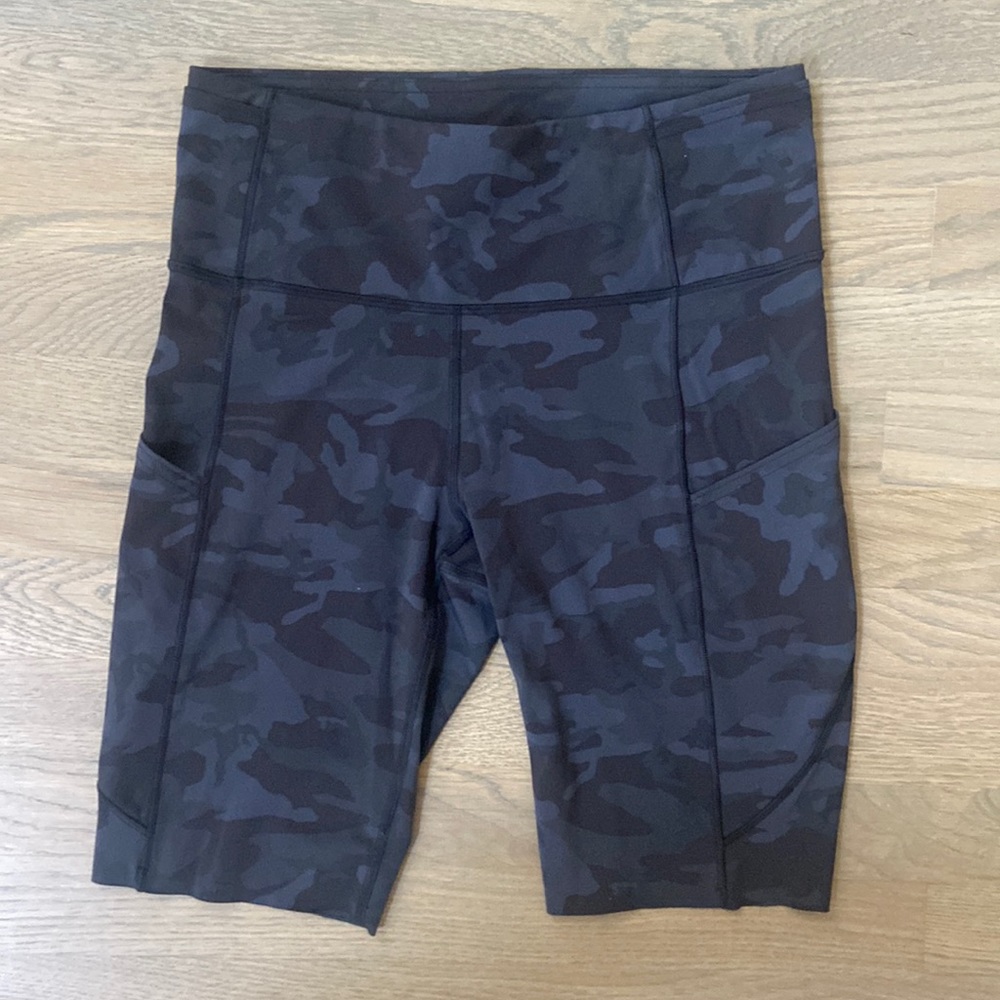 Lululemon fast and free 10” short size 8